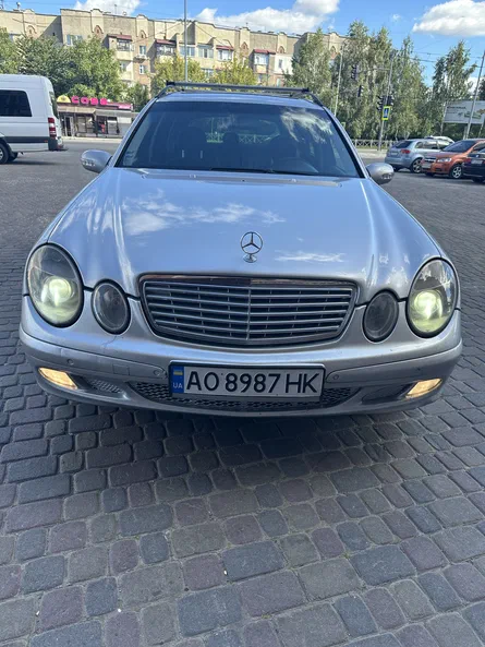 Mercedes-Benz E-Класс 2003