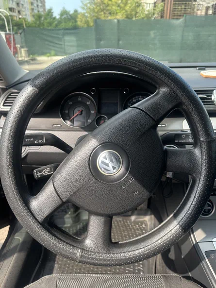 Volkswagen Passat 2005 - 12