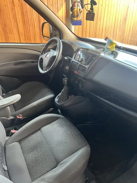 Fiat Doblo 2012