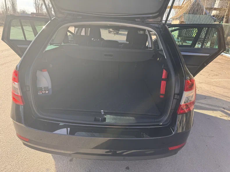 Skoda Octavia 2019 - 15