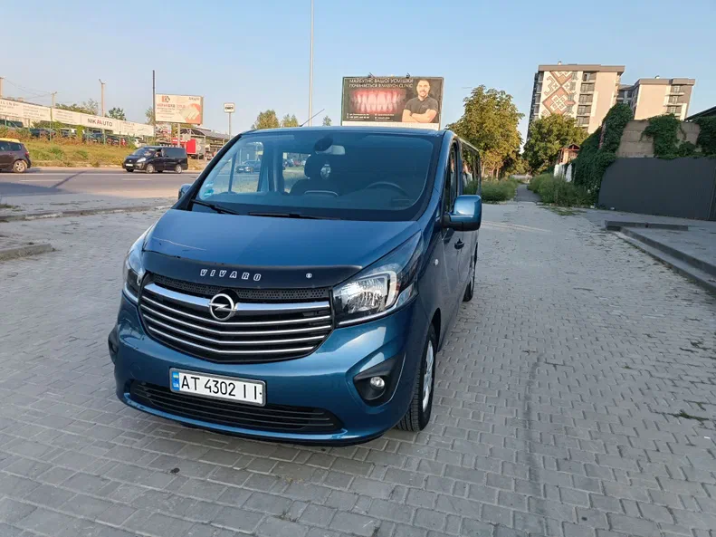 Opel Vivaro 2015