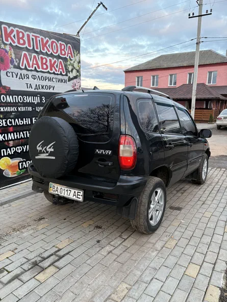 BMW 5 серія 2012 - 11