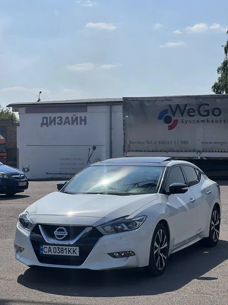 Nissan Maxima 2018