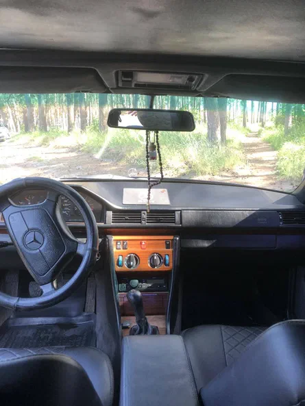 Mercedes-Benz E-Клас 1995 - 5