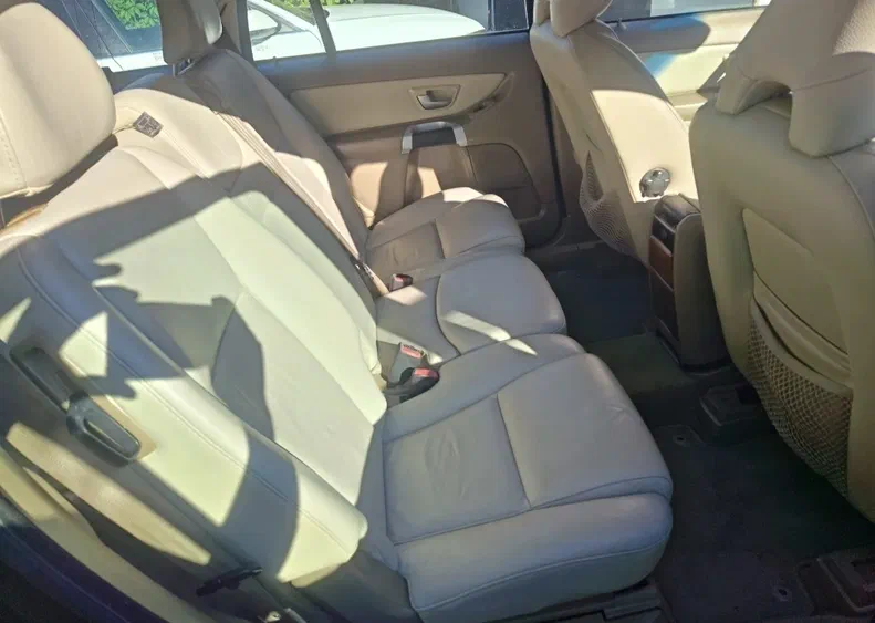 Volvo XC90 2008 - 12