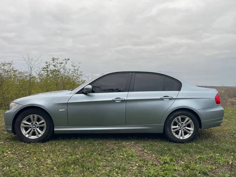 BMW 3 серія 2011 - 13