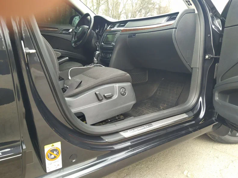 Skoda Superb 2013 - 15