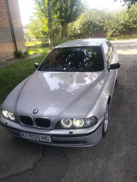 BMW 5 серія 2000 - 13