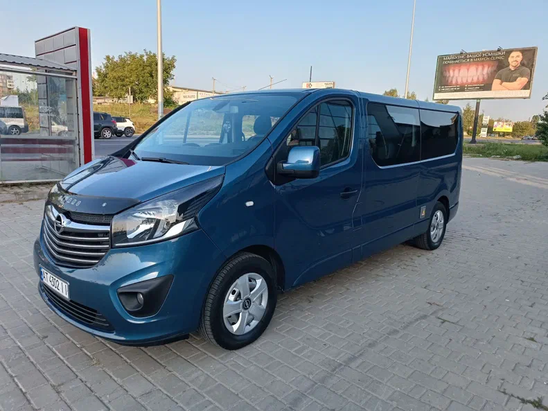 Opel Vivaro 2015