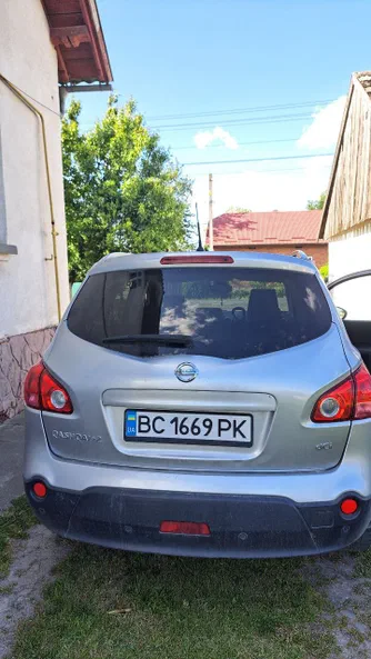 Nissan Qashqai+2 2008