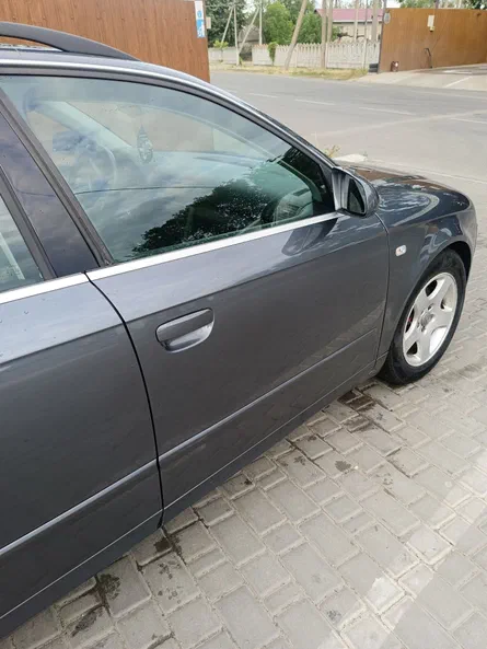 Audi A4 2005 - 5