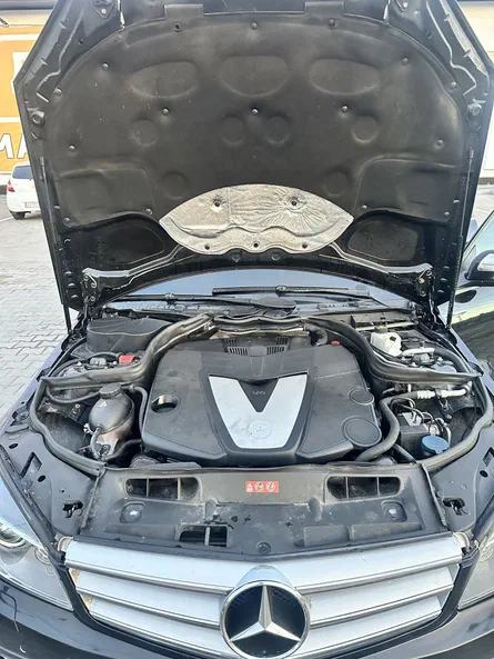 Mercedes-Benz C-Клас 2007 - 8