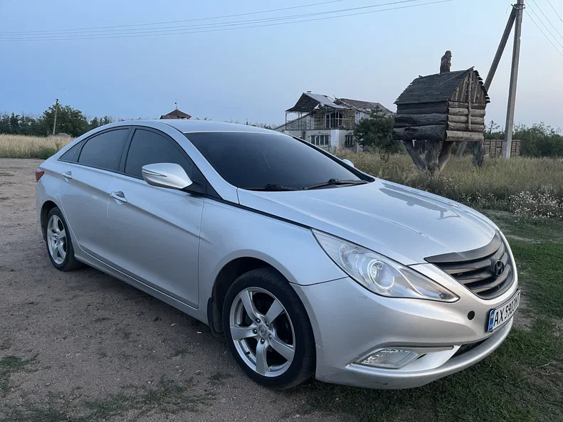Hyundai Sonata 2013