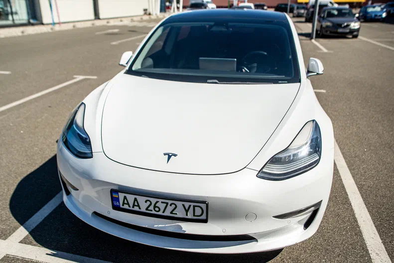 Tesla Model 3 2018 - 9