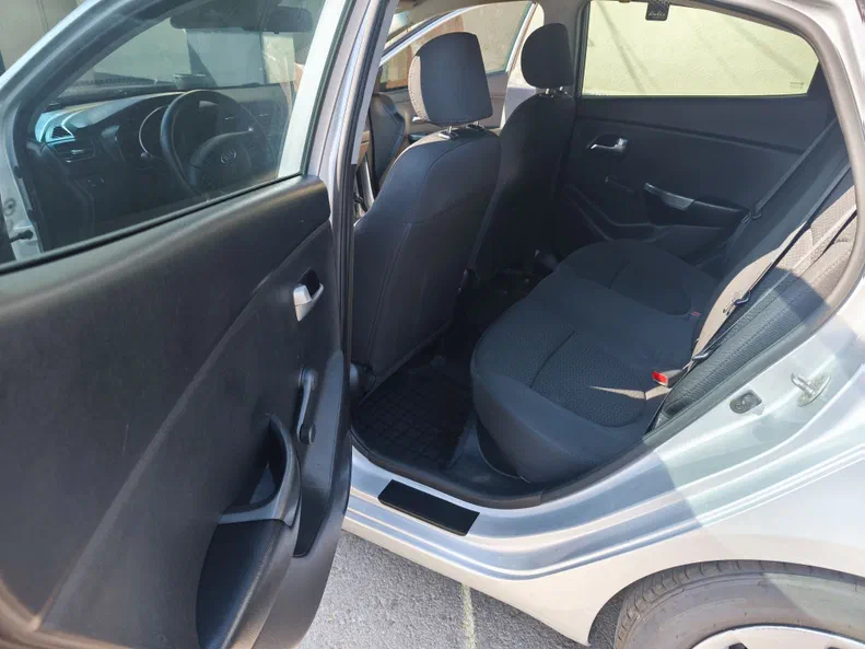 Kia Rio 2013 - 20