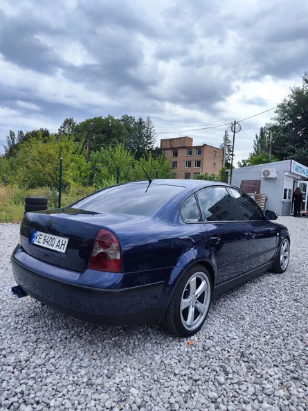 Volkswagen Passat 2003 - 5
