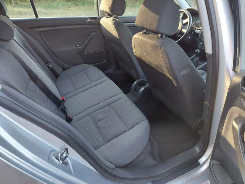 Volkswagen Golf 2003 - 5