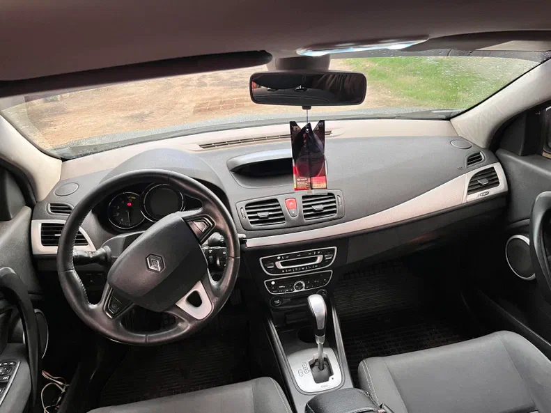 Renault Megane 2011 - 8