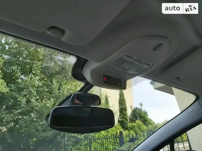 Peugeot 5008 2009 - 12