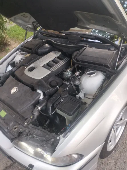 BMW 5 серія 2000 - 11