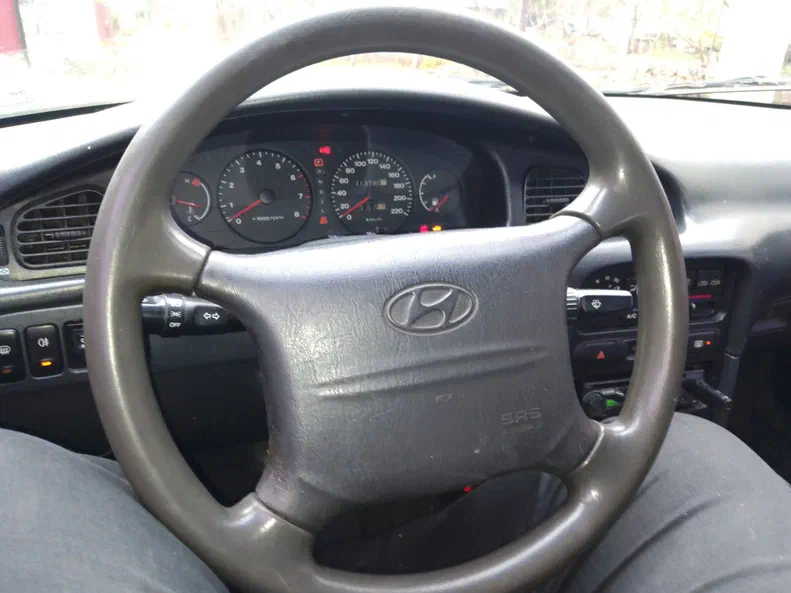 Hyundai Sonata 1994 - 7