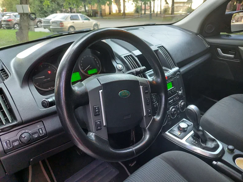 Land Rover Freelander 2009 - 5