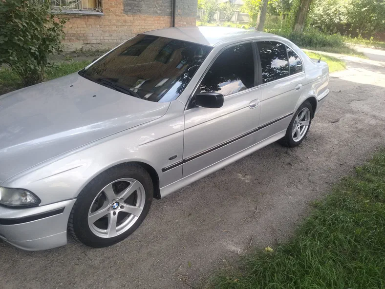 BMW 5 серии 2000