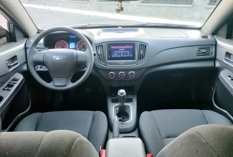 Chery E5 2014 - 5