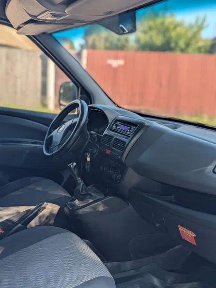 Fiat Doblo 2011 - 5