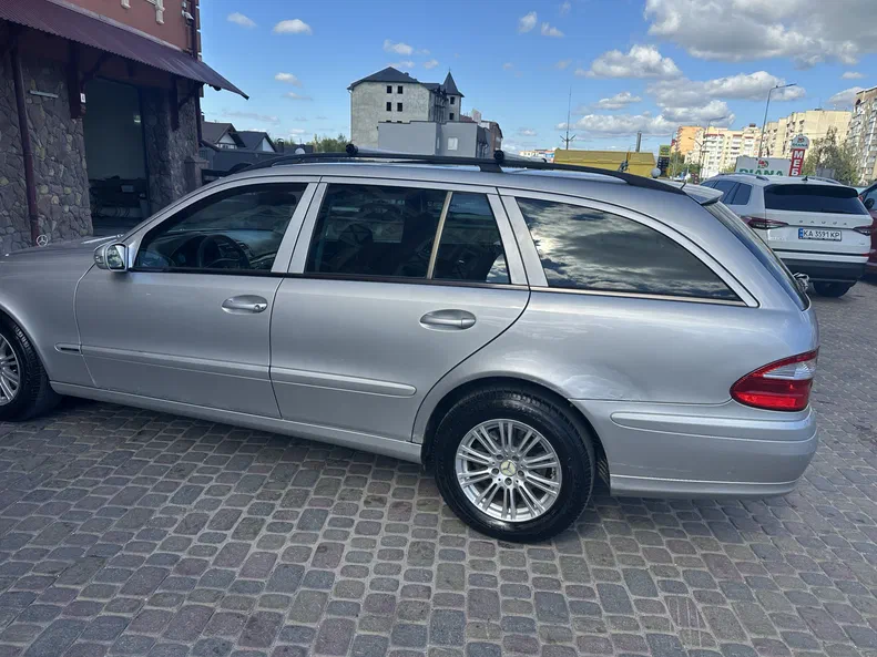 Mercedes-Benz E-Класс 2003