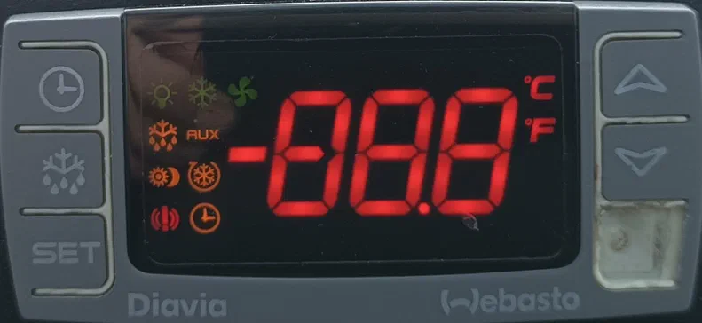 Opel Vivaro 2015 - 19