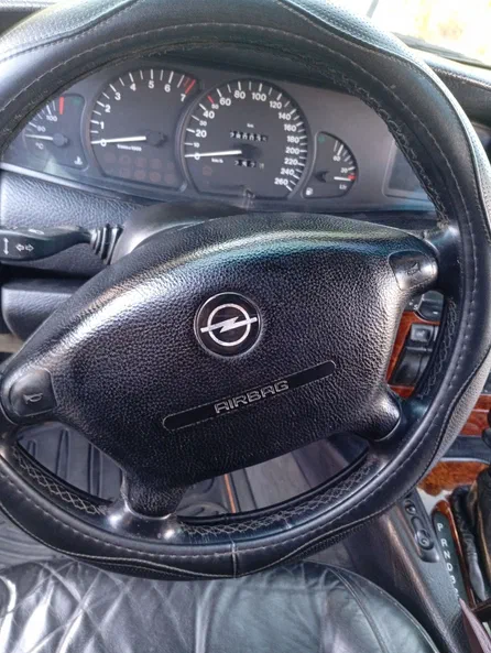 Opel Omega 1996 - 5