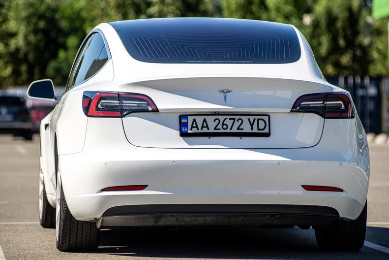 Tesla Model 3 2018 - 6