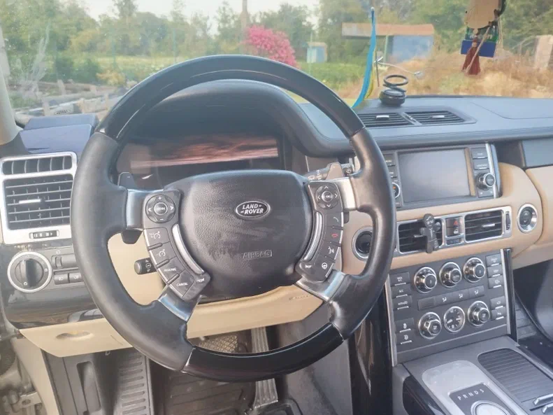 Land Rover Range Rover 2011 - 7