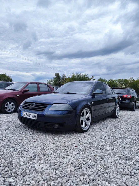 Volkswagen Passat 2003