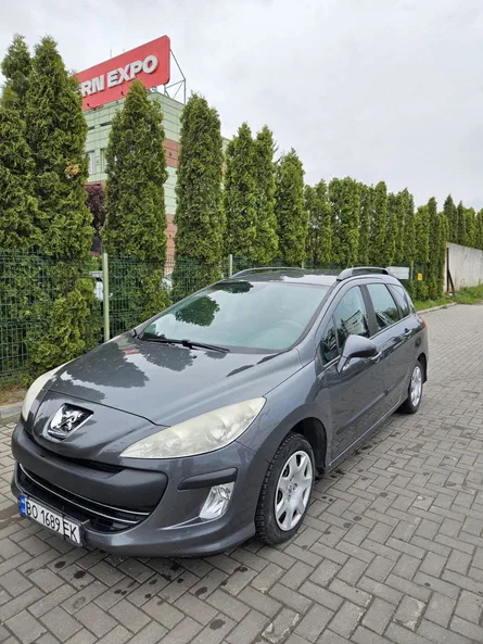 Peugeot 308 2010 - 12
