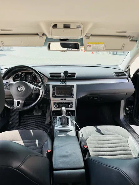 Volkswagen Passat 2011 - 9