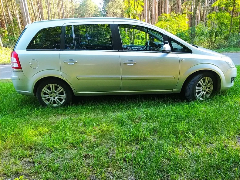 Opel Zafira 2008