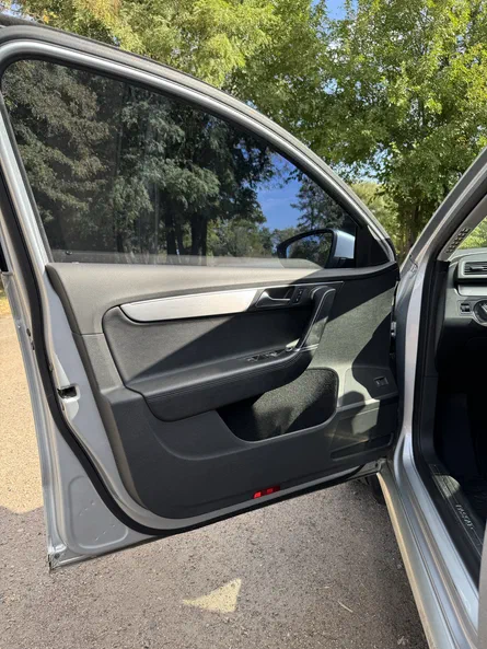 Volkswagen Passat 2013 - 9