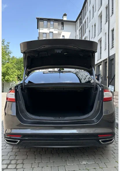 Ford Fusion (North America) 2015 - 6