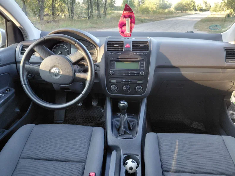 Volkswagen Golf 2003 - 6