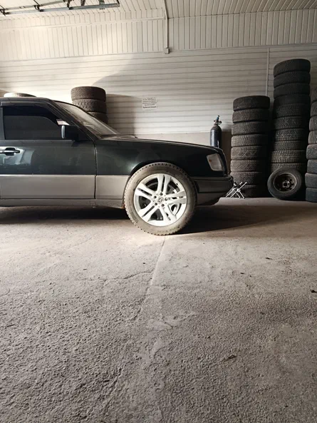 Mercedes-Benz E-Клас 1995 - 17