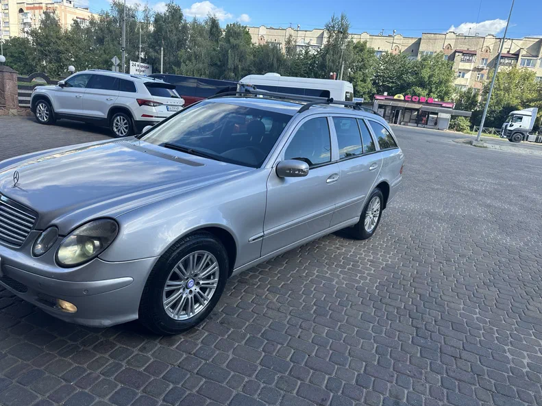Mercedes-Benz E-Класс 2003