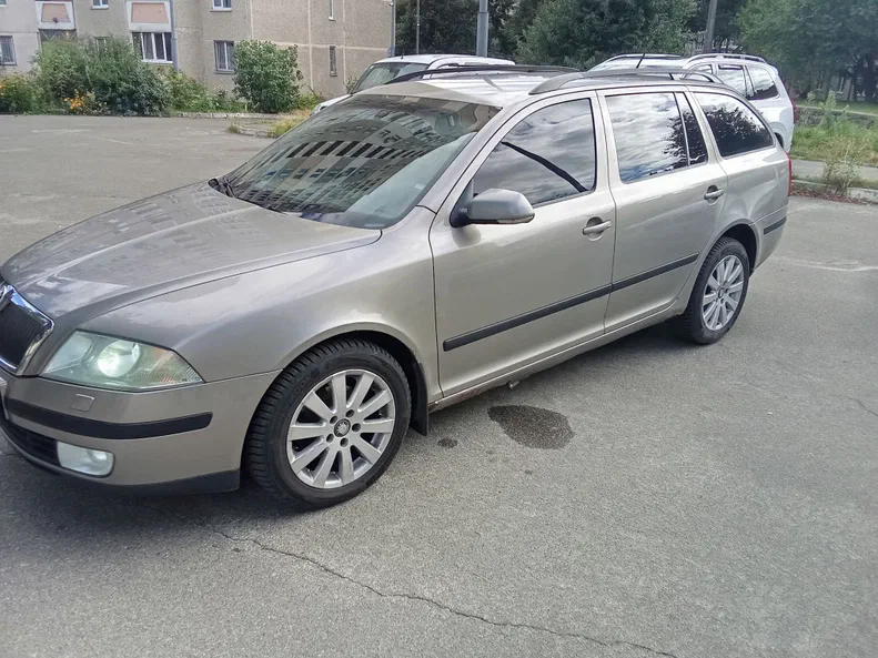 Skoda Octavia 2008 - 6