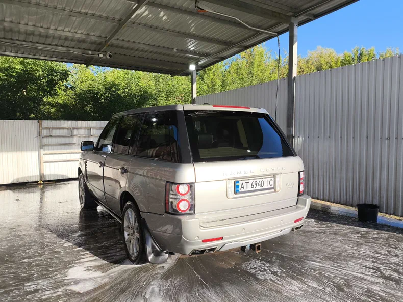 Land Rover Range Rover 2011 - 31