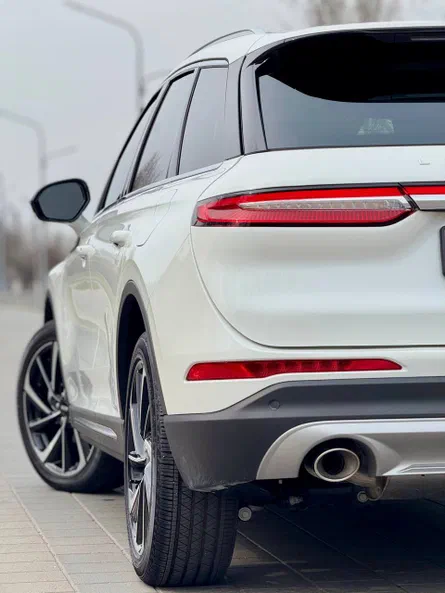 Lincoln Corsair 2024 - 13