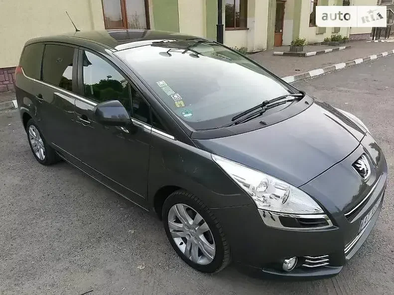 Peugeot 5008 2009 - 5