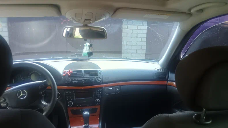 Mercedes-Benz E-Класс 2006