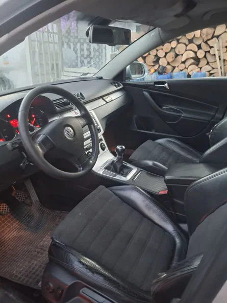Volkswagen Passat 2006 - 8