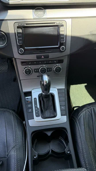 Volkswagen Passat 2012